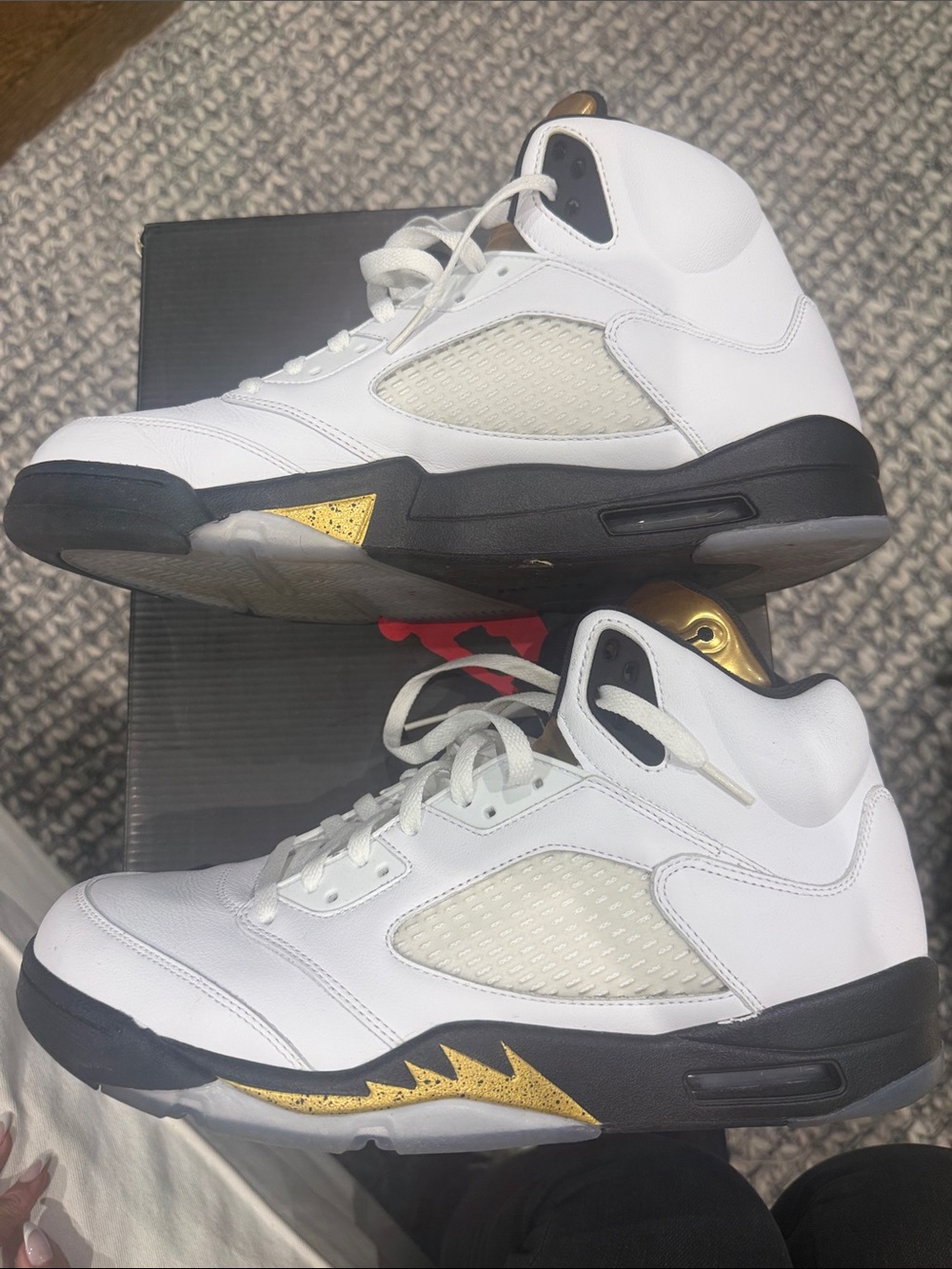 100% Authentic Jordan 5 Men’s Basketball Sneakers - White/Gold